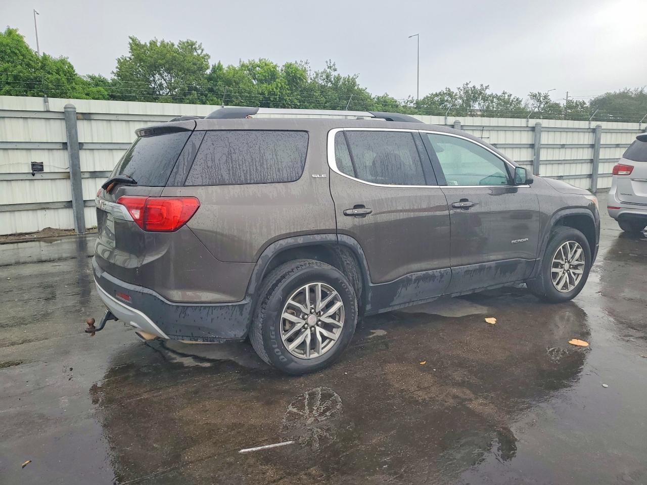 2019 GMC Acadia - Фото 3