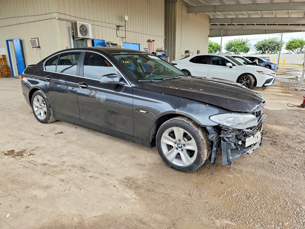 2013 BMW 528 I - Фото 4