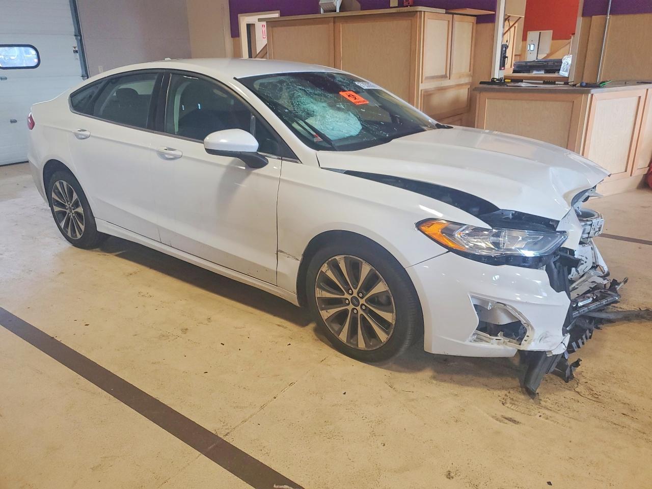 2020 Ford Fusion Se - Фото 4