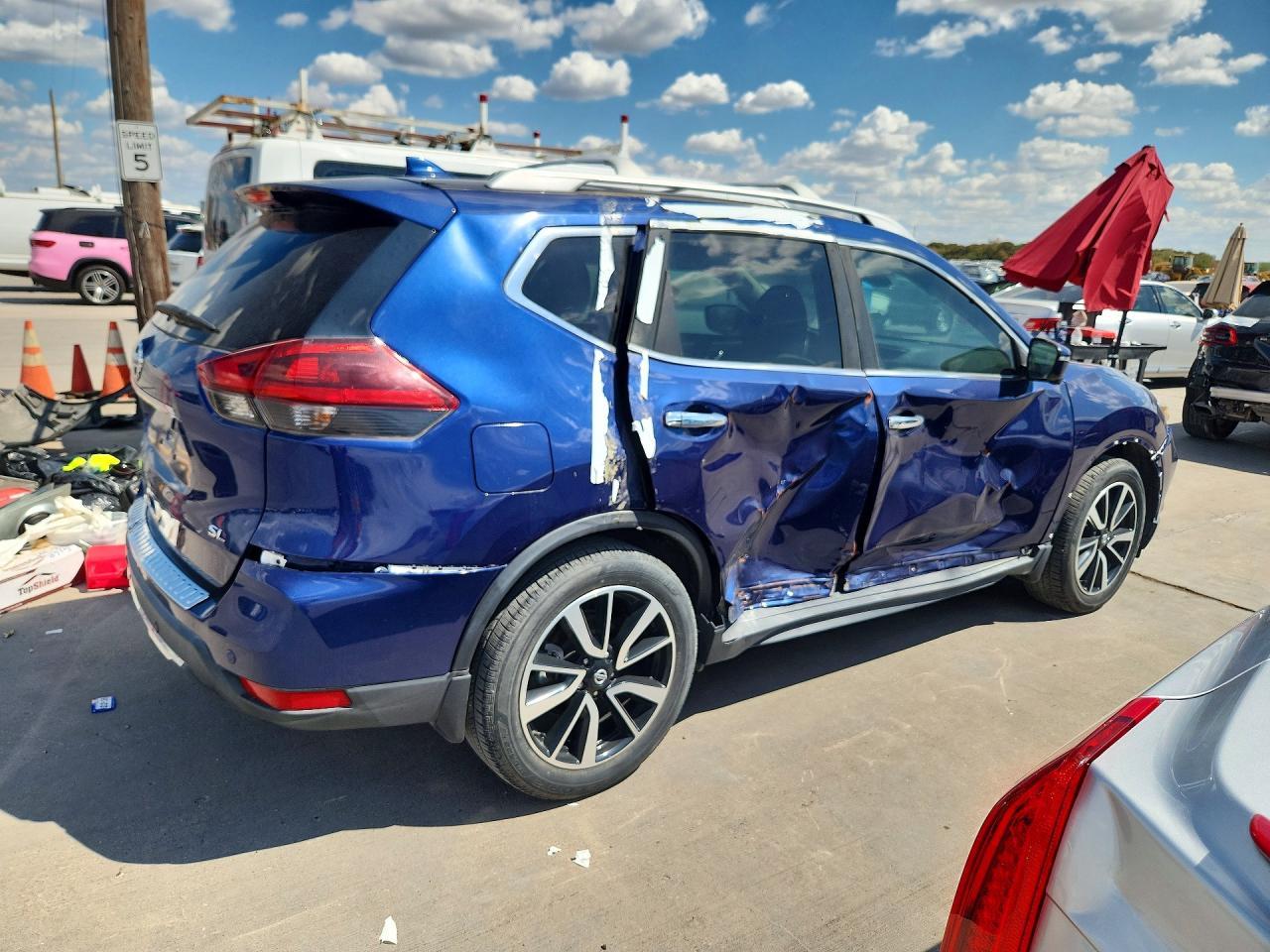 2020 Nissan Rogue Sl - Фото 3
