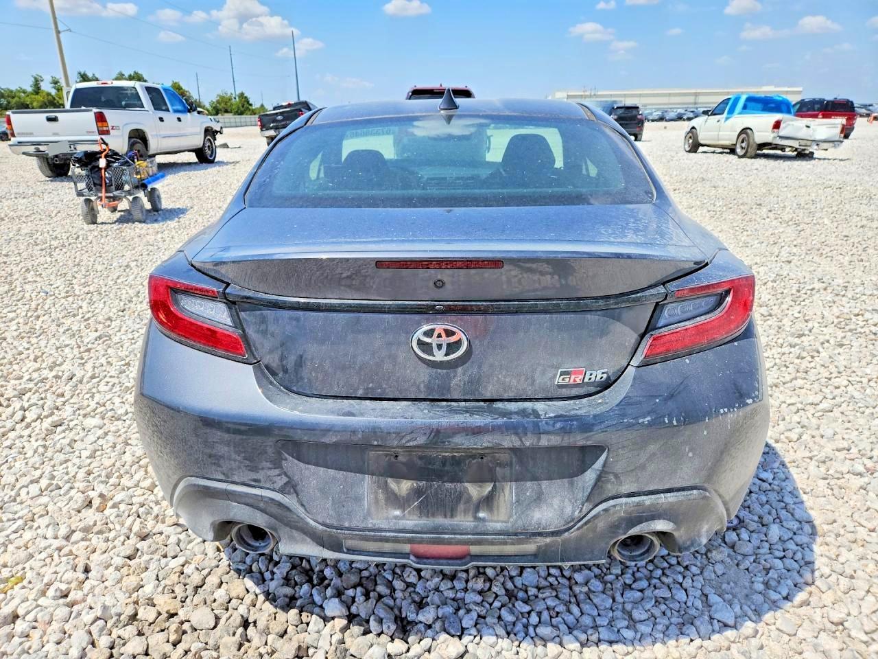 2024 Toyota Gr86 Base - Фото 6