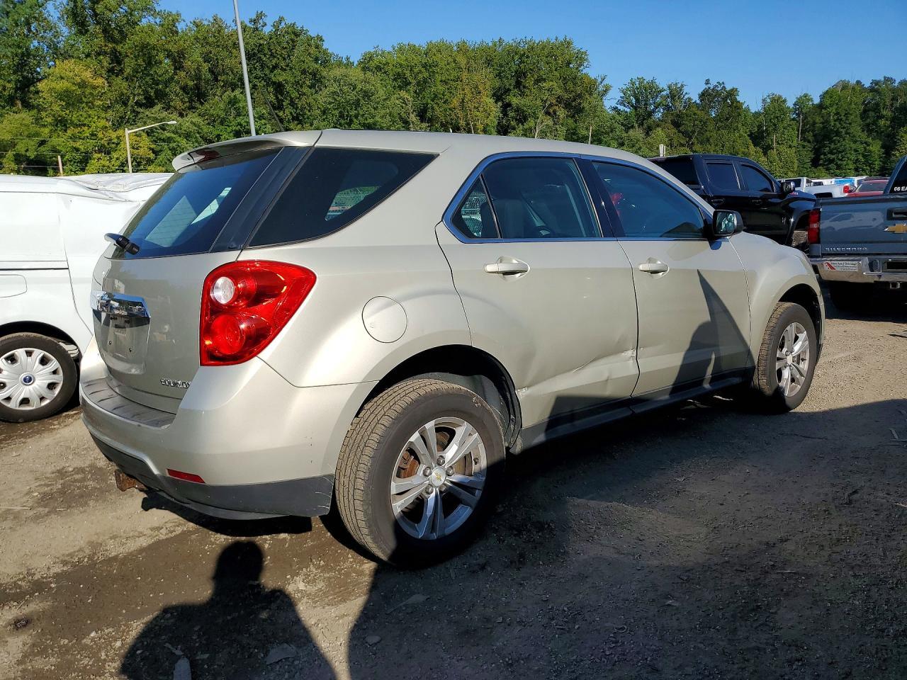 2014 Chevrolet Equinox Ls - Фото 3