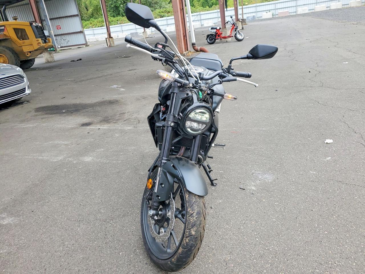 2025 Honda Cbf300 Na - Фото 2