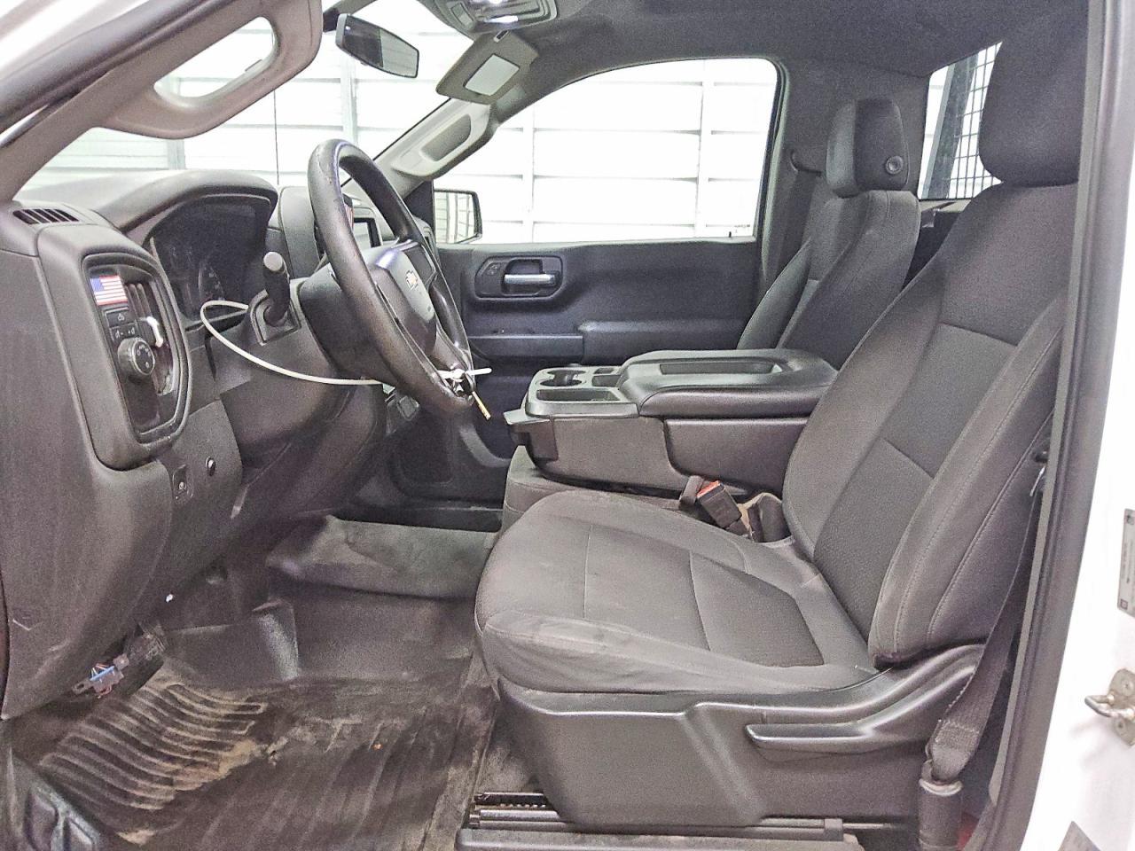 2020 Chevrolet Silverado C1500 - Фото 7