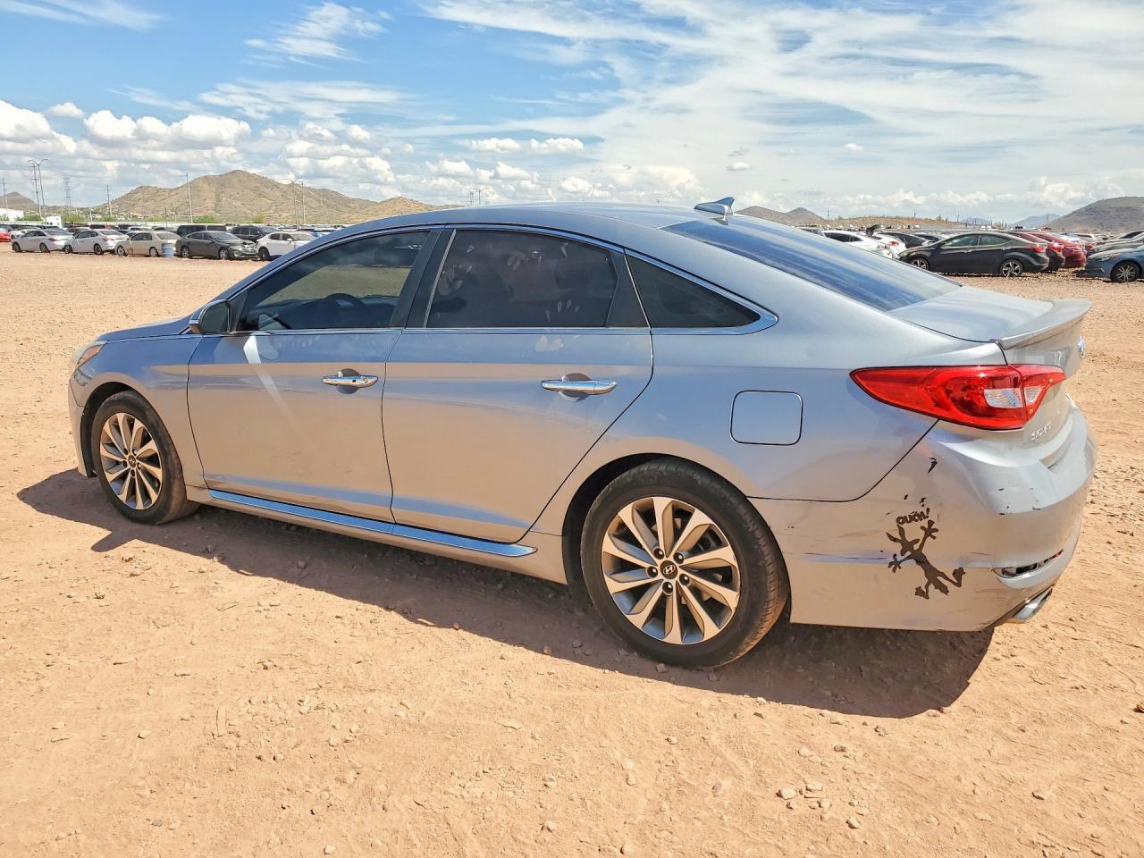 2015 Hyundai Sonata Sport - Фото 2