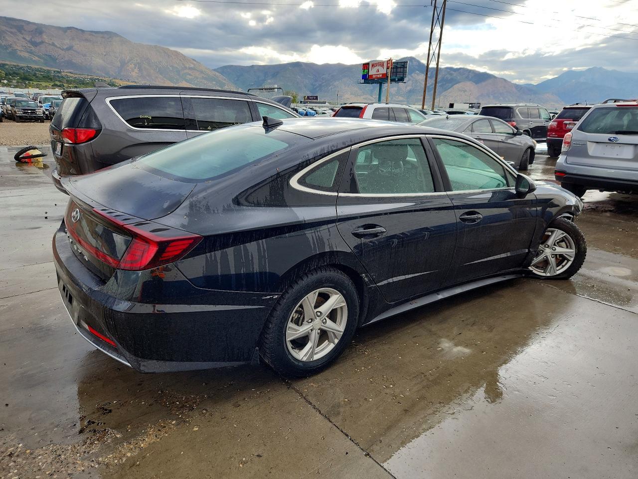 2021 Hyundai Sonata Se - Image 3
