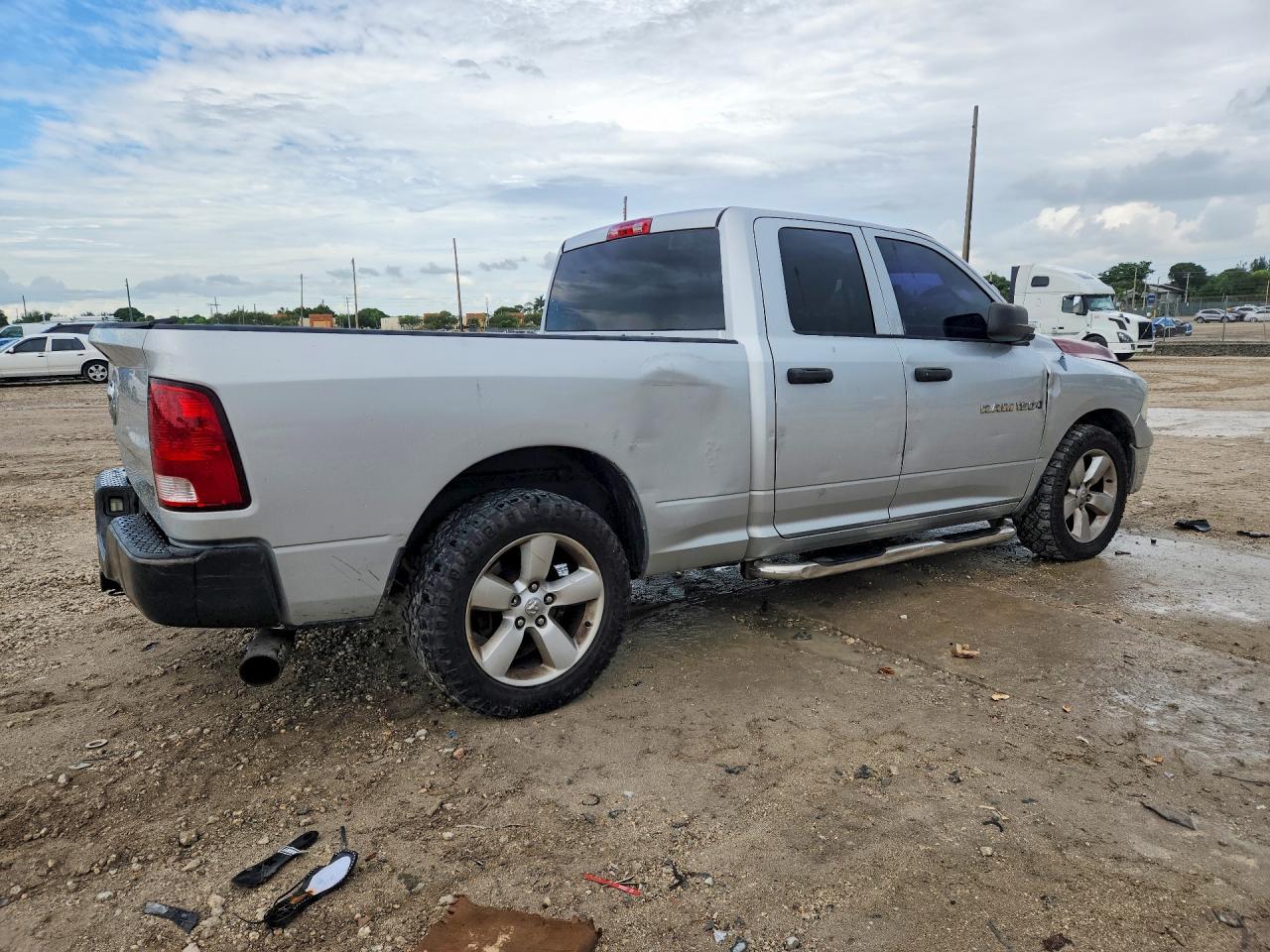 2012 Dodge Ram 1500 St - Фото 3