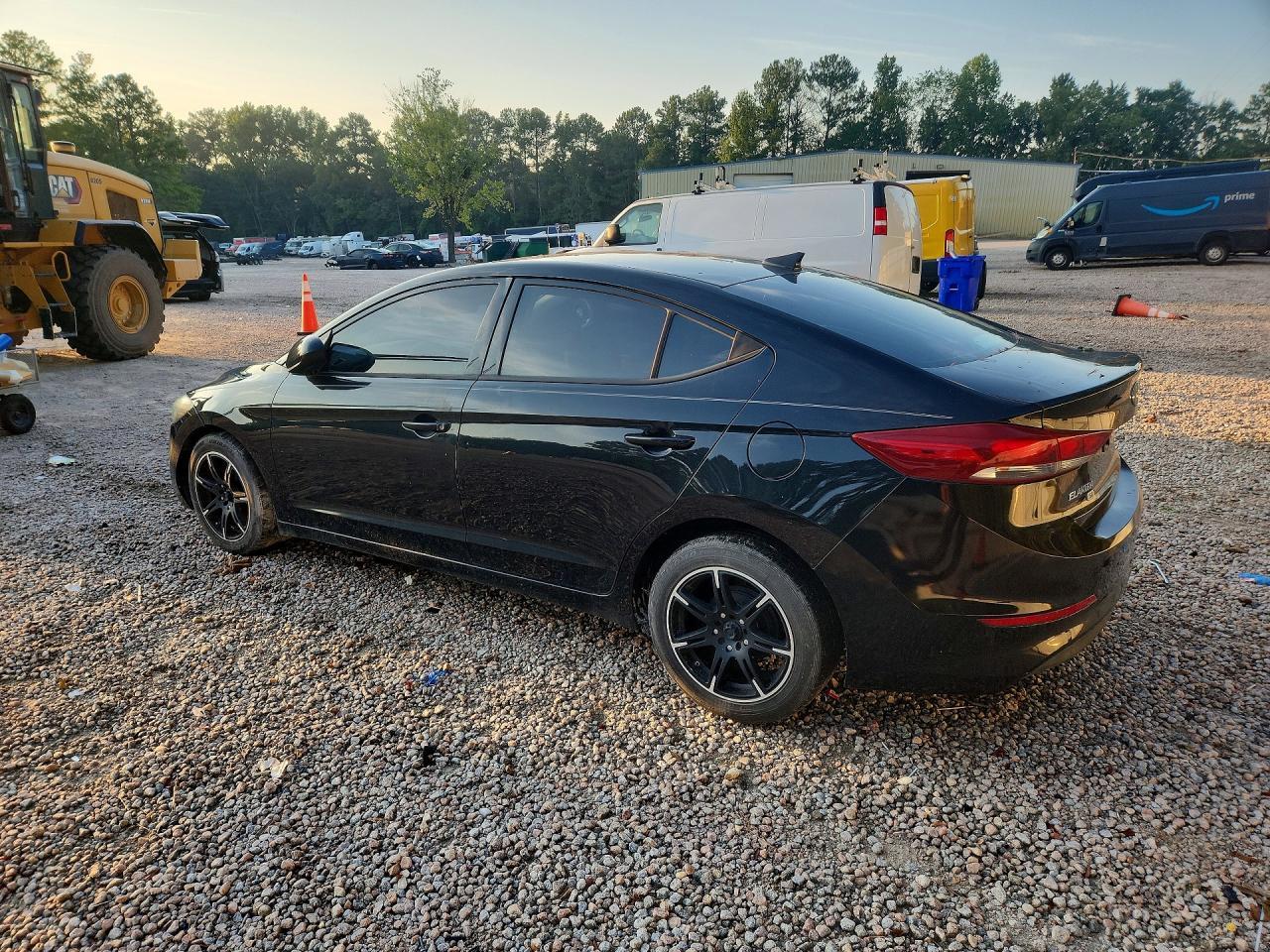 2017 Hyundai Elantra Se - Image 2
