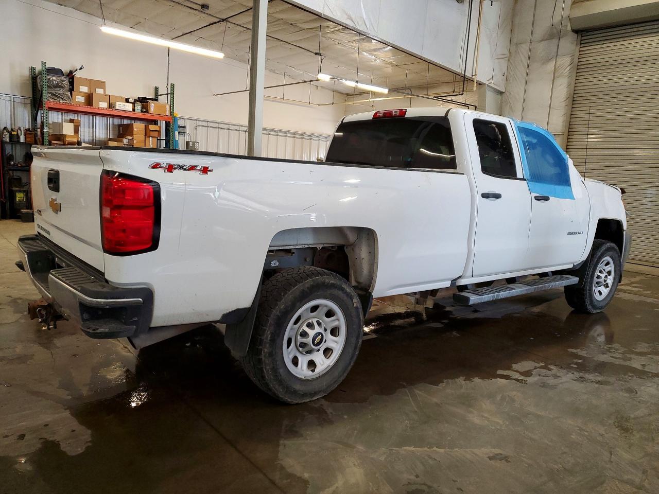 2016 Chevrolet Silverado K2500 Heavy Duty - Фото 3