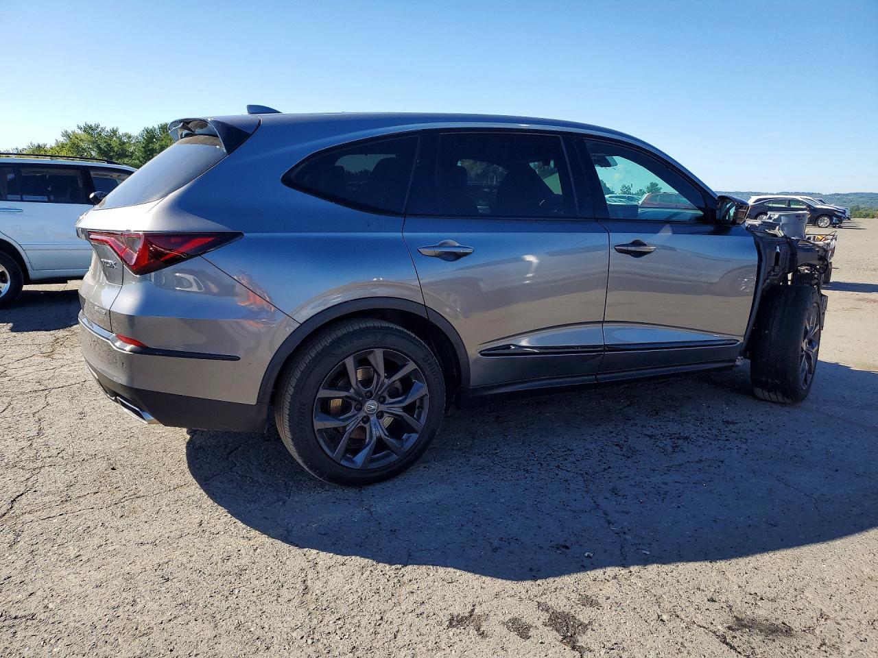 2023 Acura Mdx A-Spec - Image 3