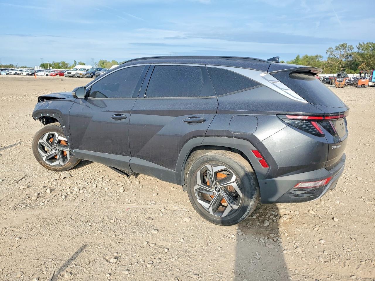2023 Hyundai Tucson Limited - Image 2