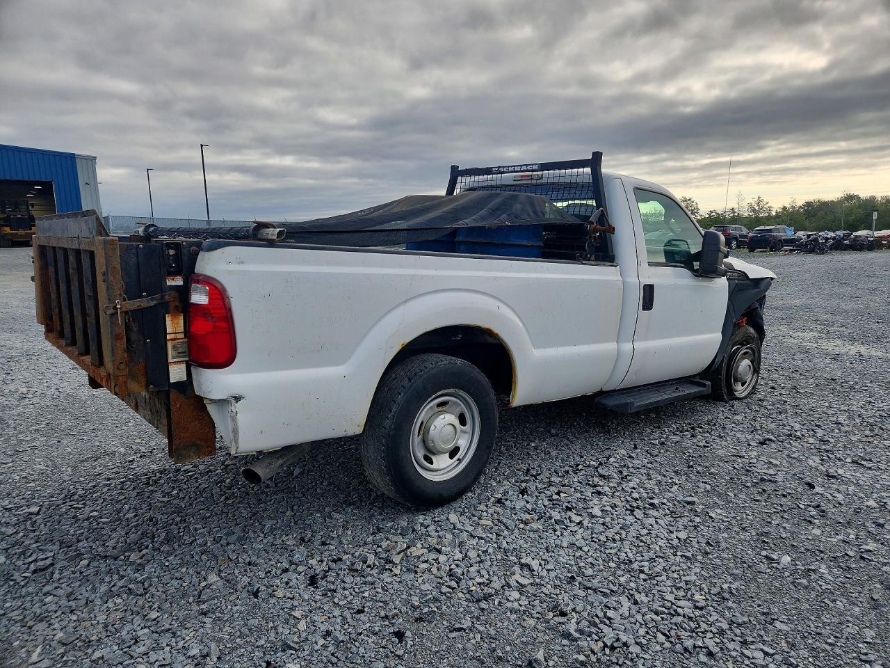 2015 Ford F250 Super Duty - Image 3