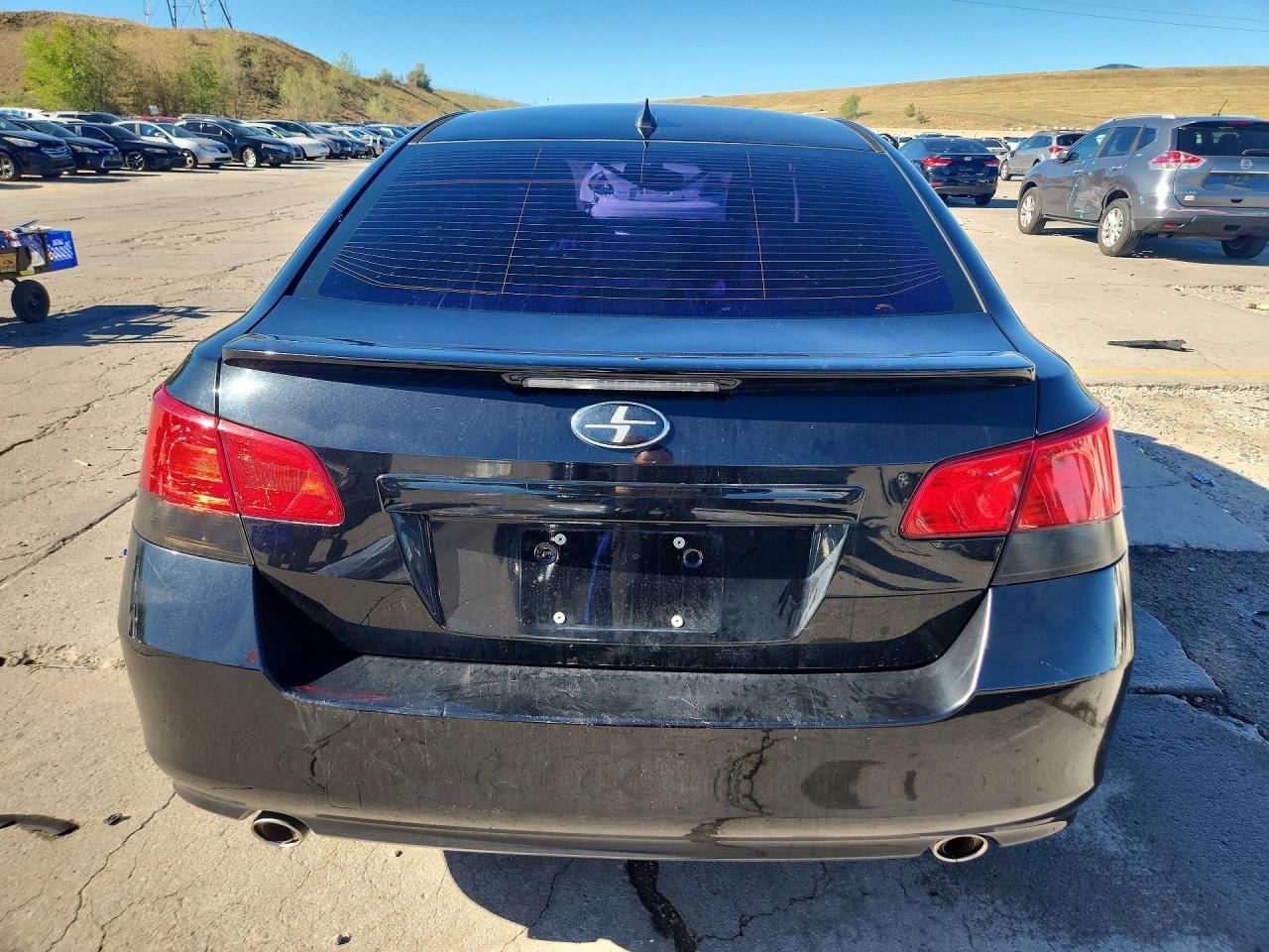 2012 Subaru Legacy 3.6R Limited - Image 6