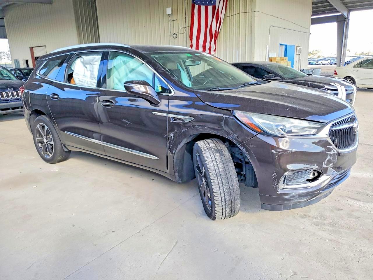 2018 Buick Enclave Essence - Фото 4