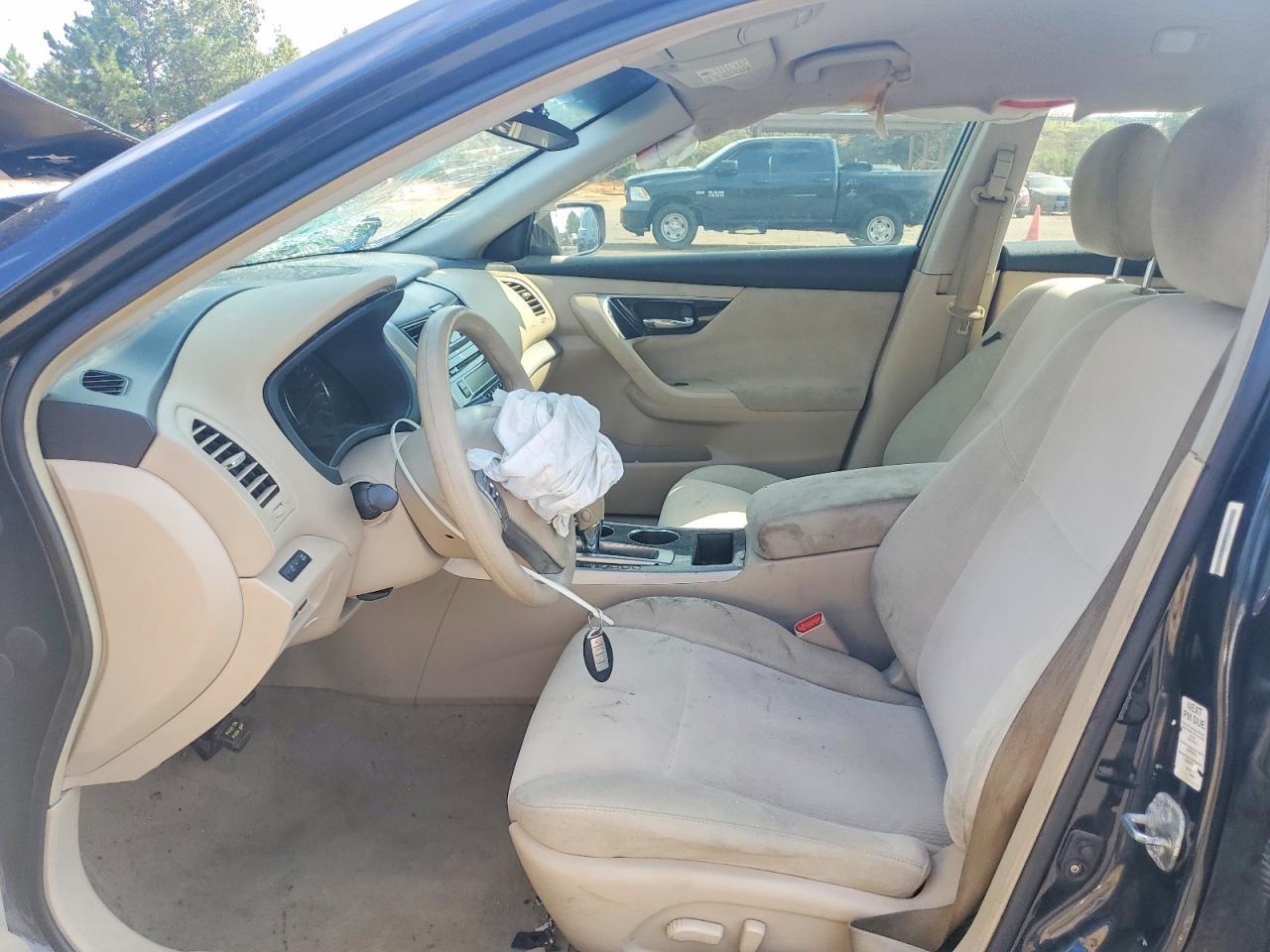 2013 Niss Altima - Фото 7