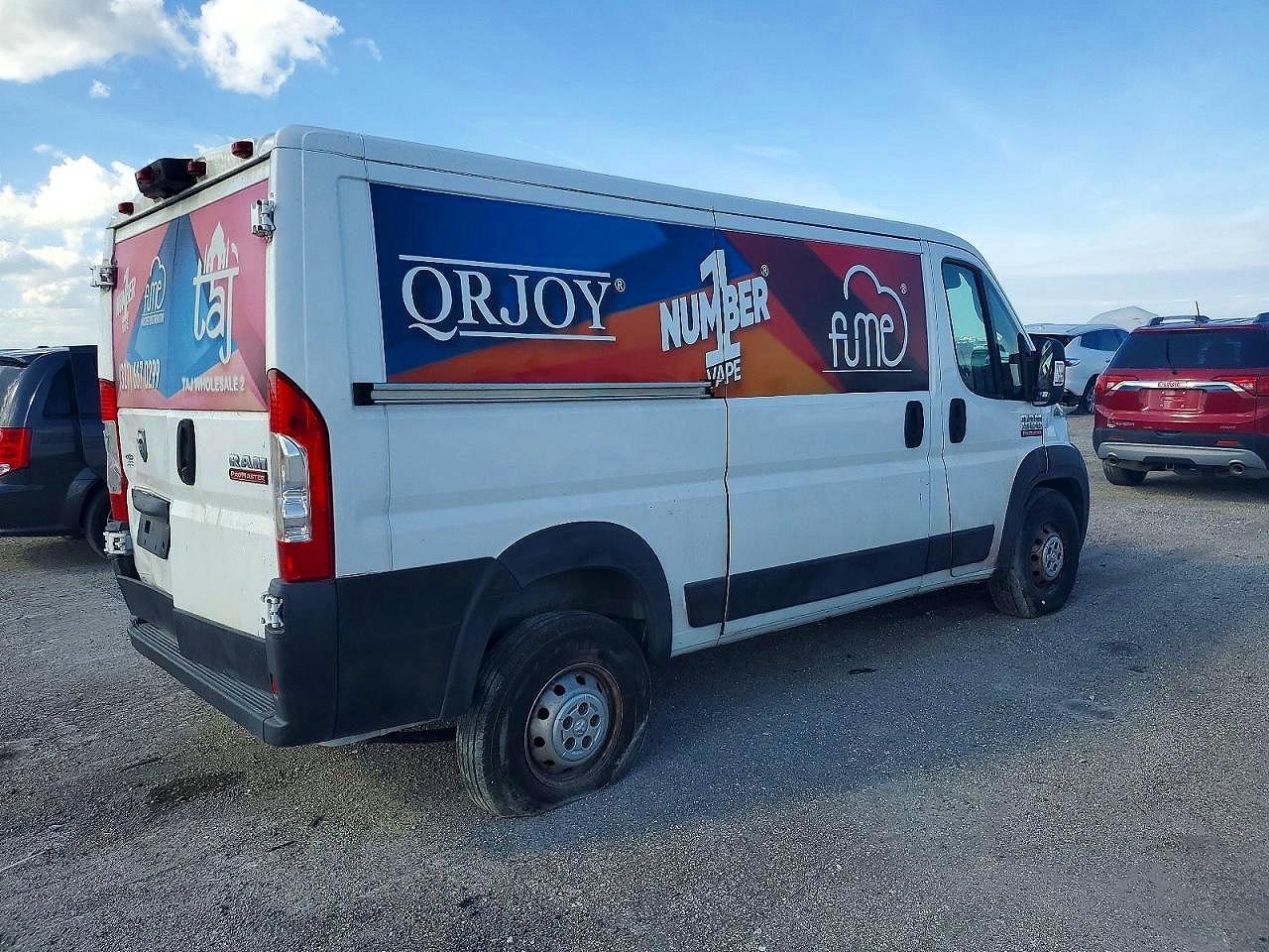 2019 Ram Promaster 1500 Delivery Van - Фото 3