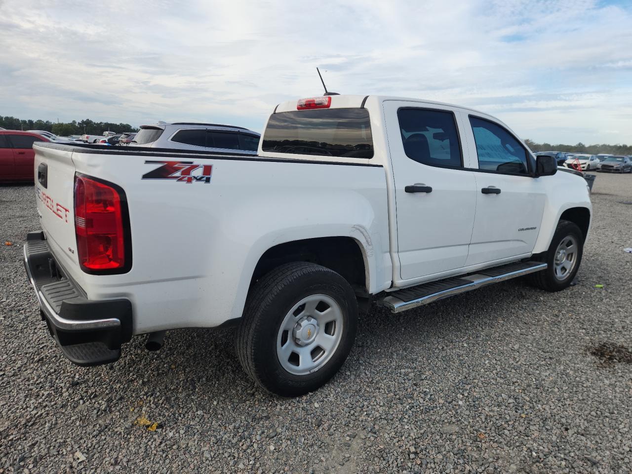 2022 Chevrolet Colorado - Image 3