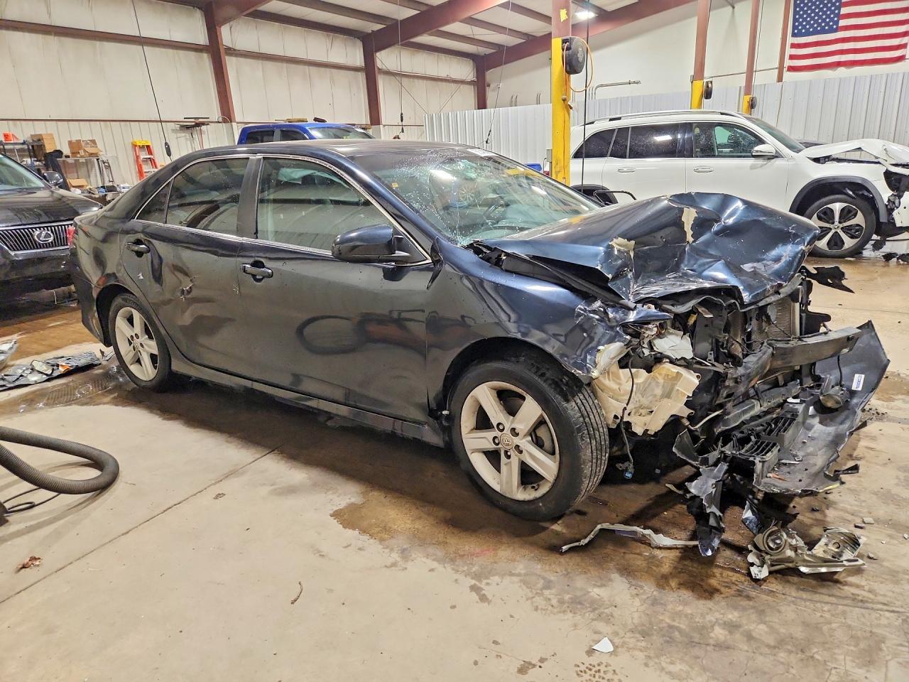 2012 Toyota Camry Se - Фото 4