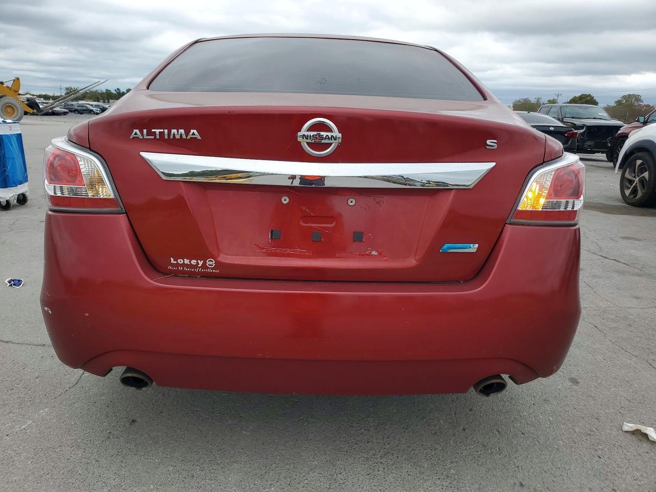 2014 Nissan Altima 2.5 S - Image 6