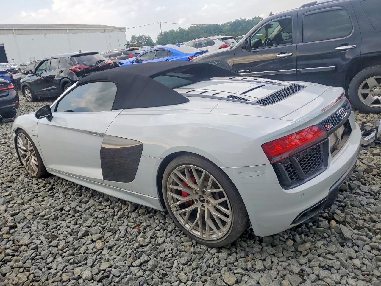 2020 Audi R8 - Фото 2