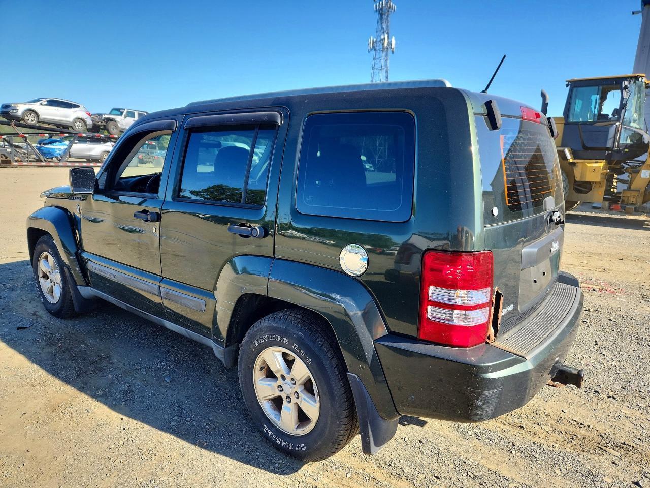 2011 Jeep Liberty Sport - Image 2