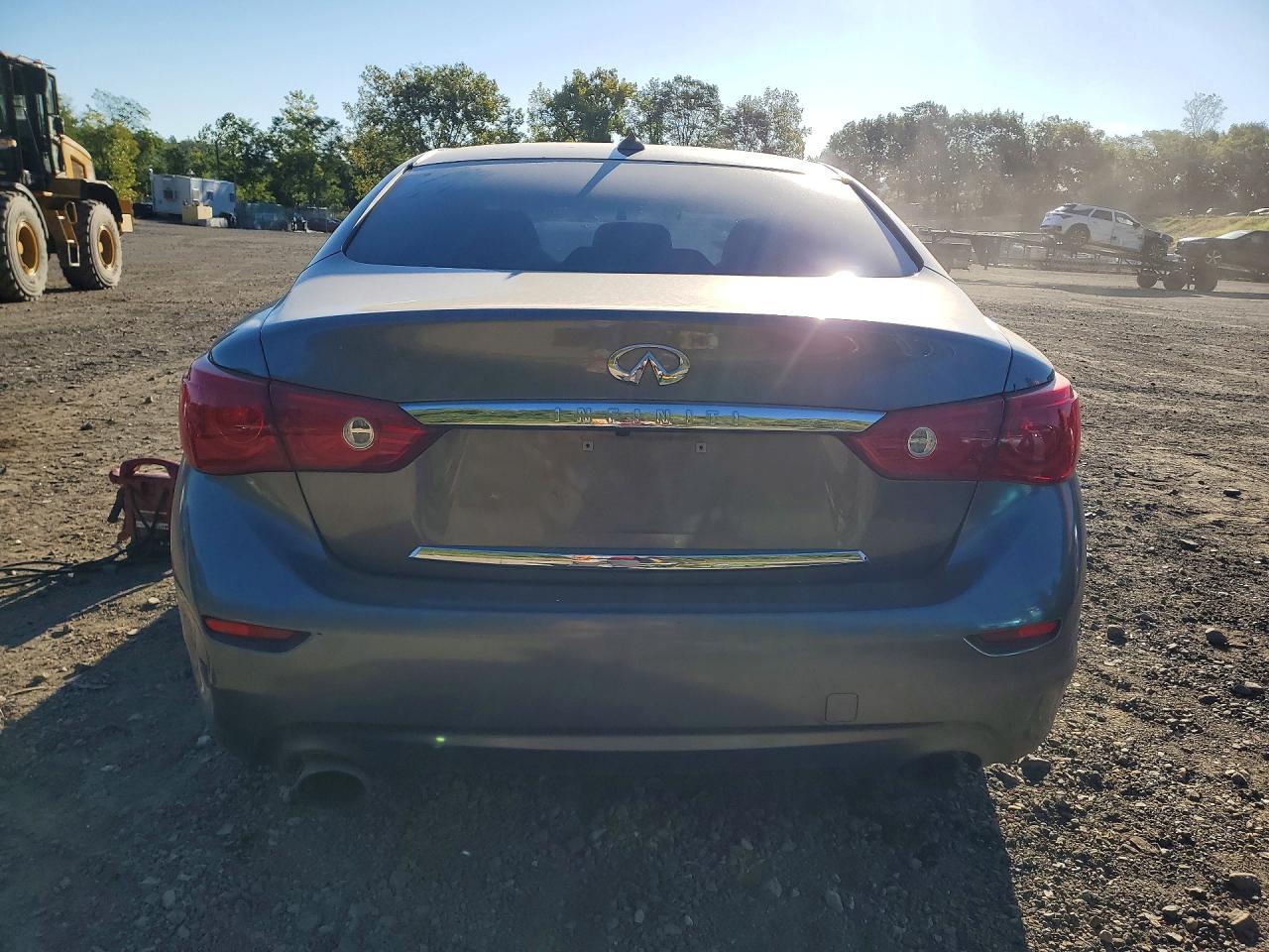 2015 Infiniti Q50 Base - Image 6