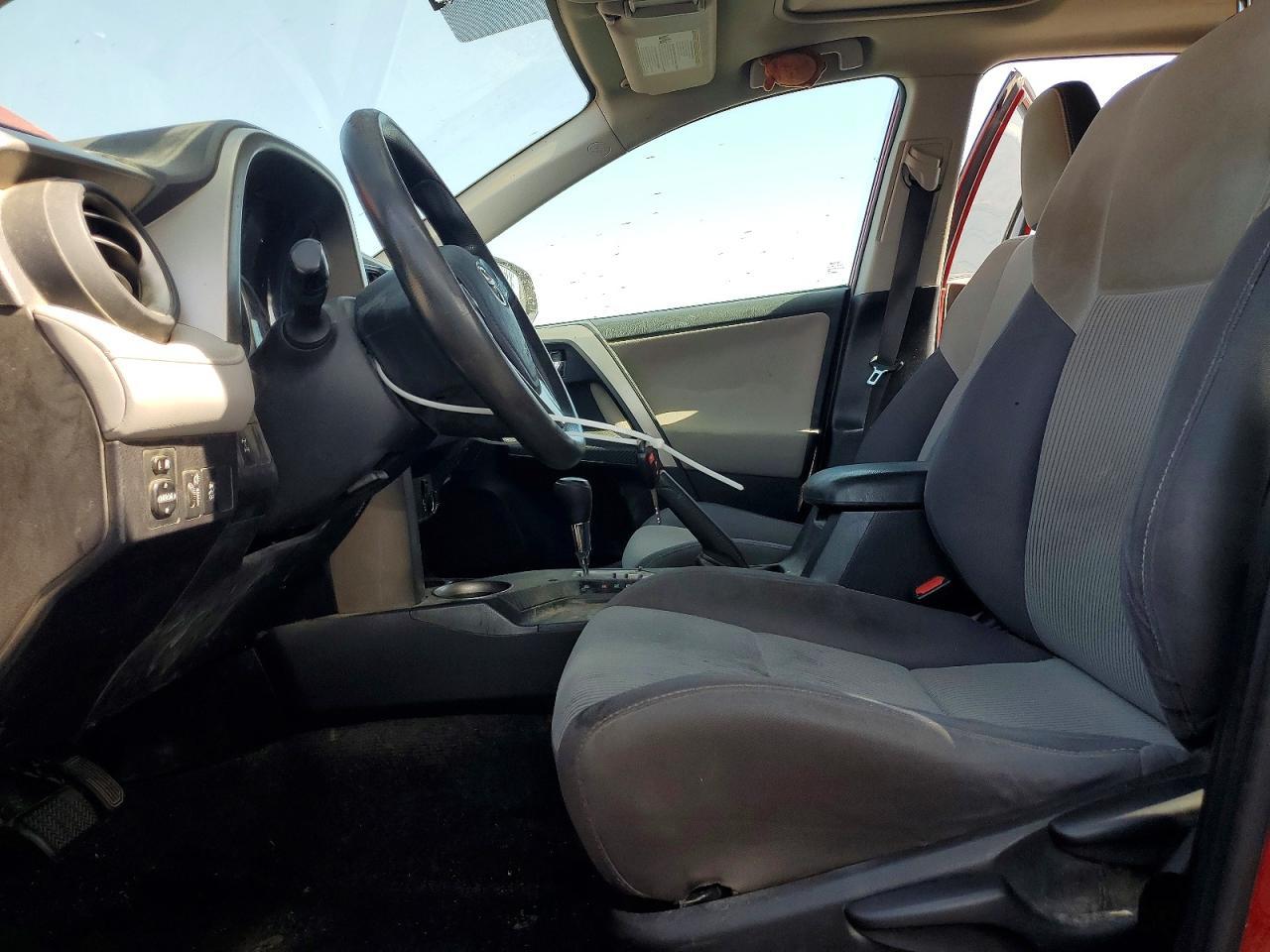 2015 Toyota Rav4 Xle - Image 7