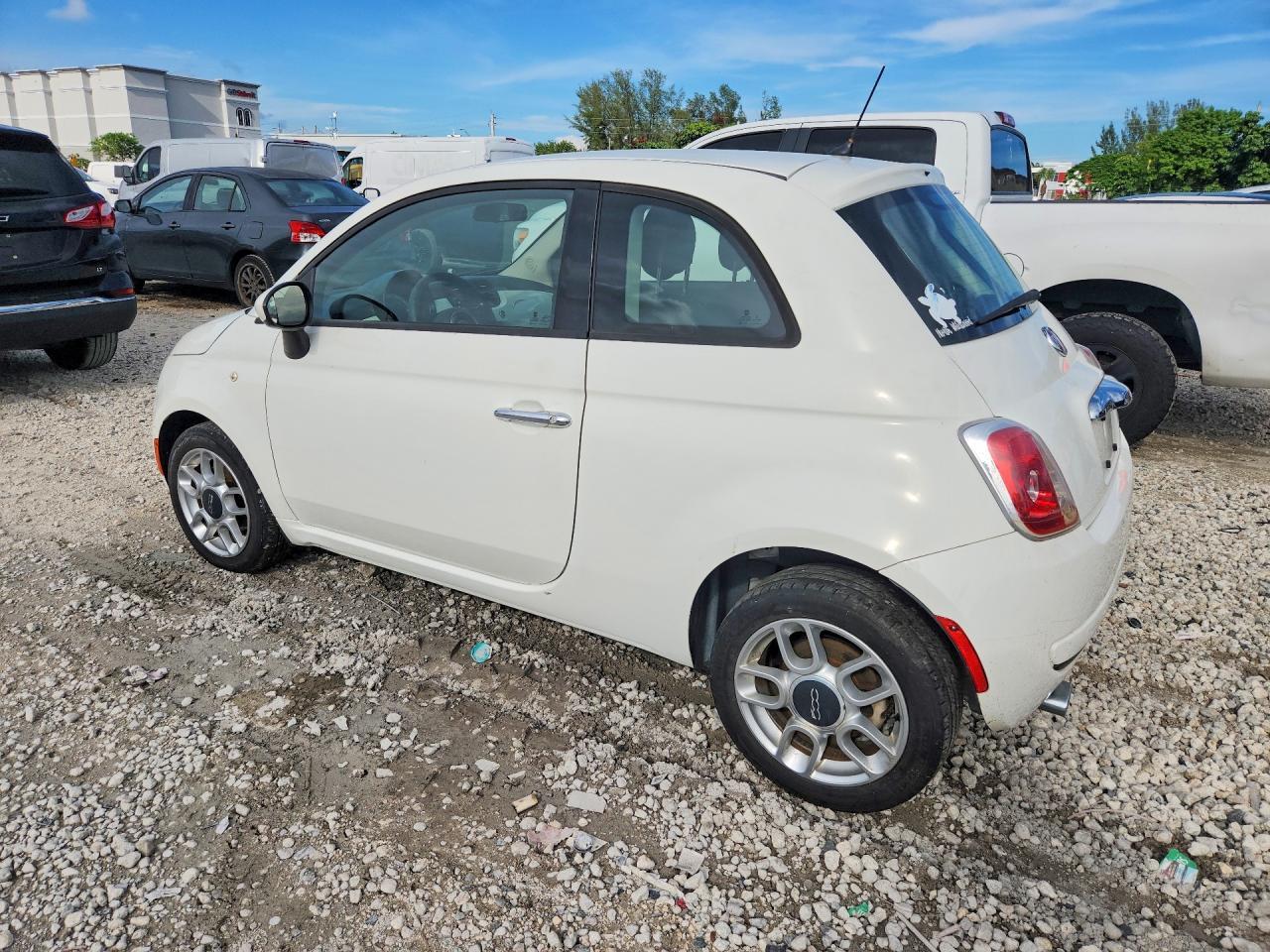 2015 Fiat 500 Pop - Фото 2