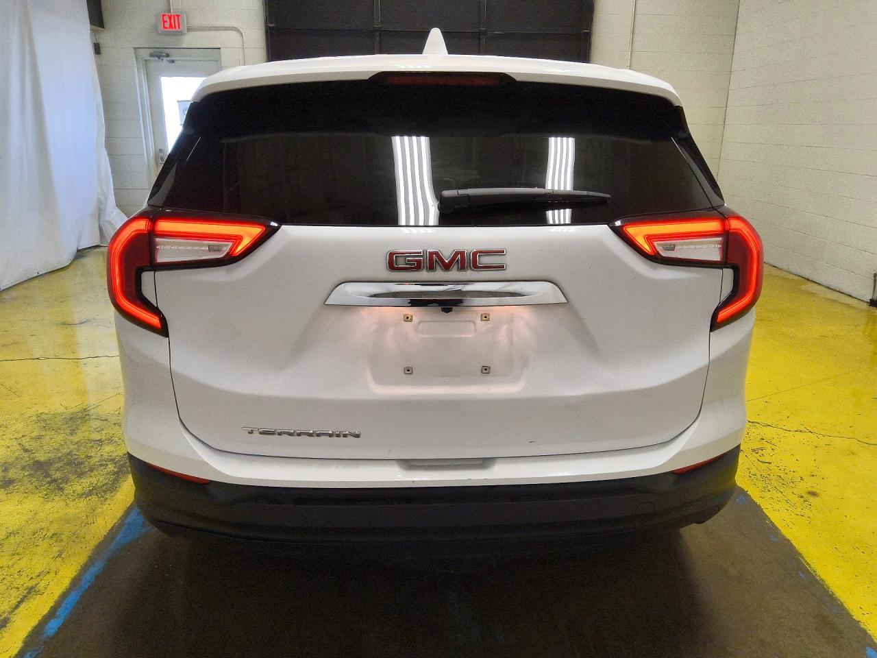 2024 GMC Terrain Sle - Image 6