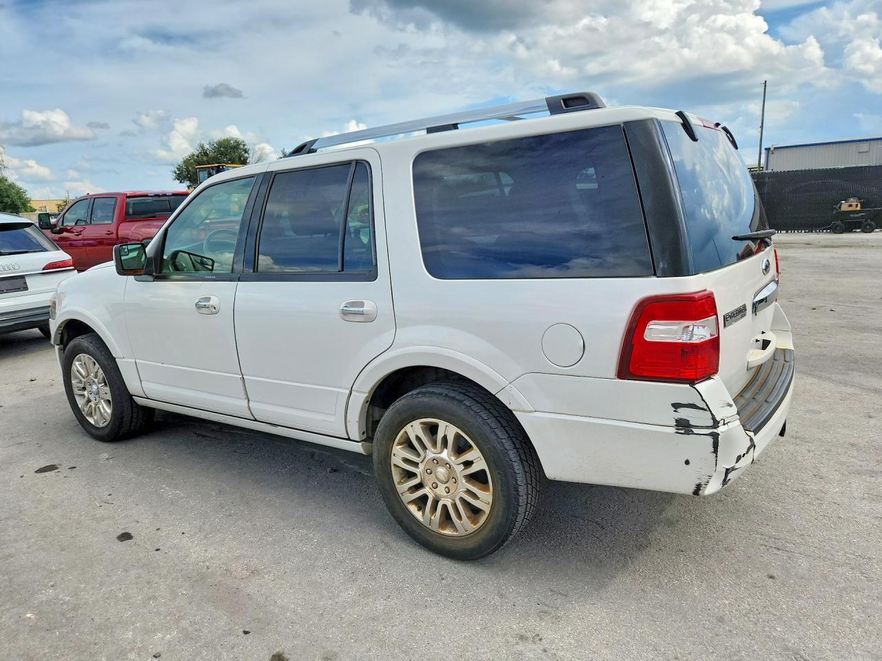 2013 Ford Expedition Limited - Фото 2
