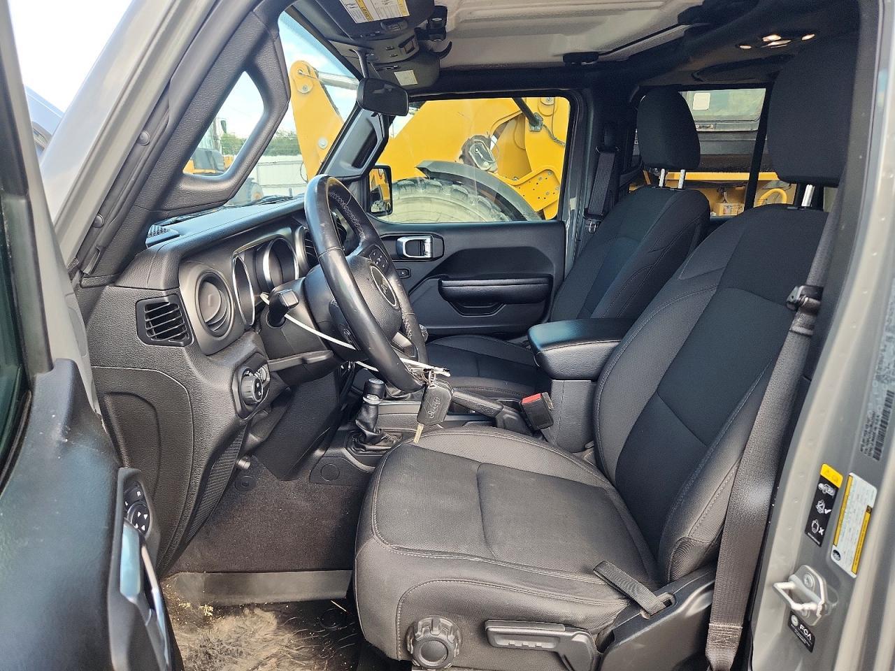 2021 Jeep Gladiator Sport - Фото 7