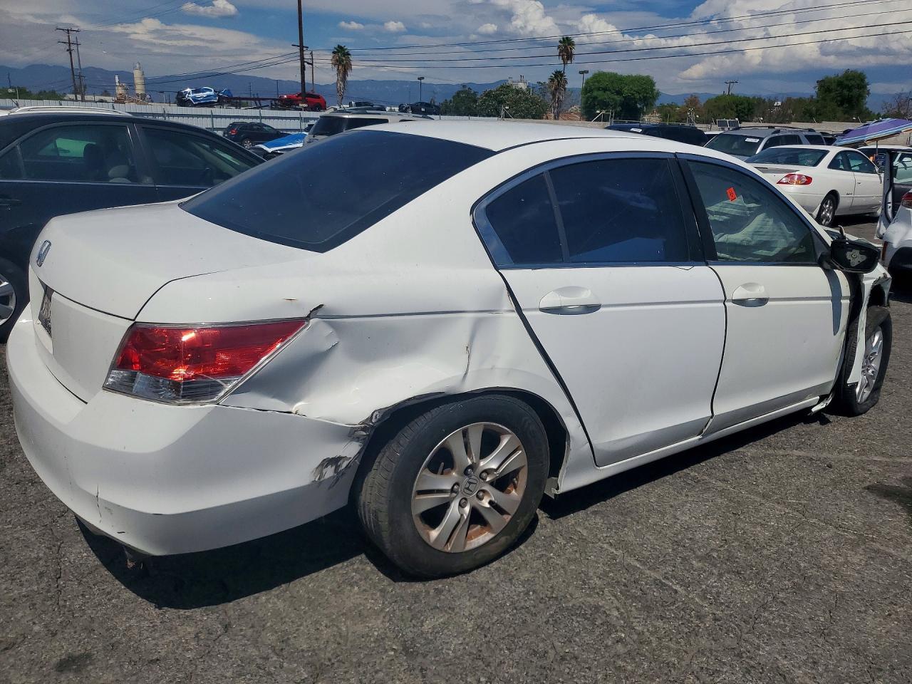 2010 Honda Accord Lxp - Image 3