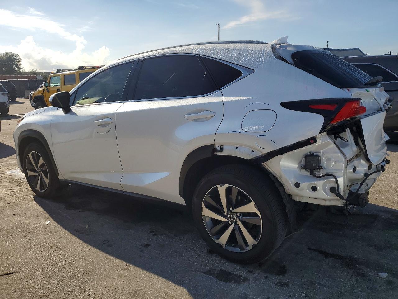 2021 Lexus Nx 300 Base - Фото 2