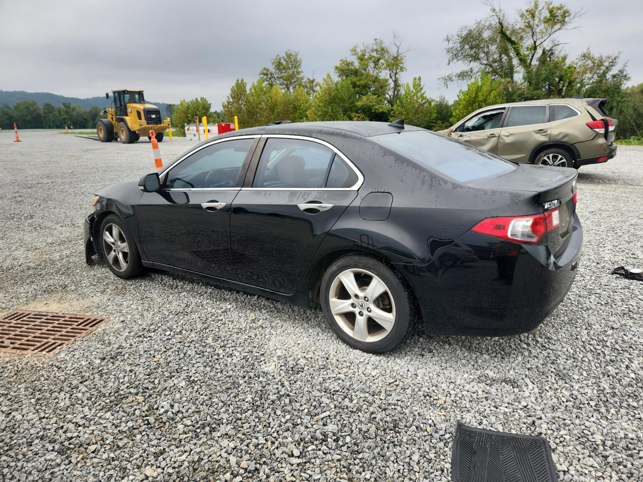 2010 Acura Tsx - Image 2