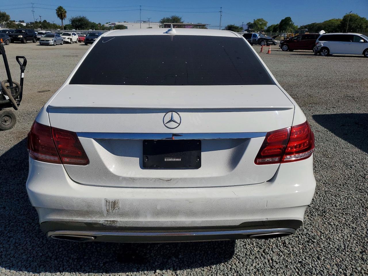 2016 Mercedes-Benz E 350 - Image 6