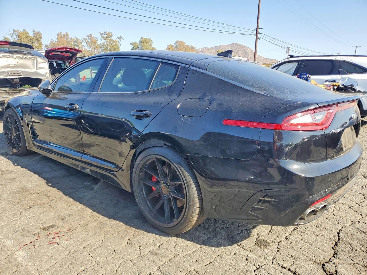 2018 Kia Stinger Gt1 - Фото 2
