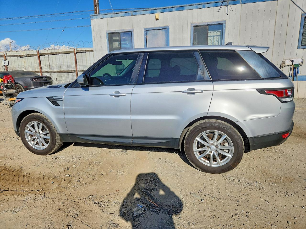2016 Land Rover Range Rover Sport Se - Фото 2