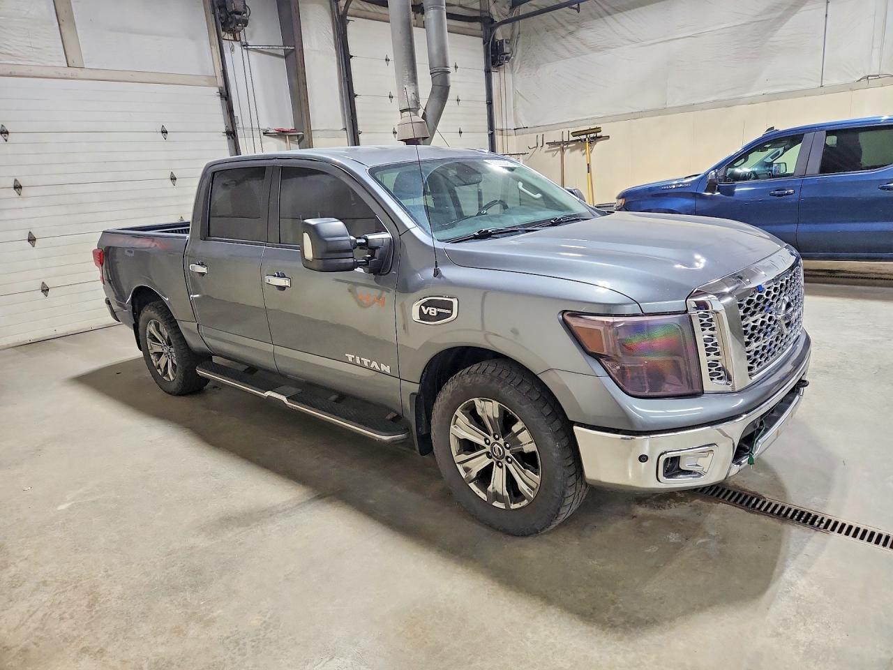 2017 Nissan Titan S - Фото 4