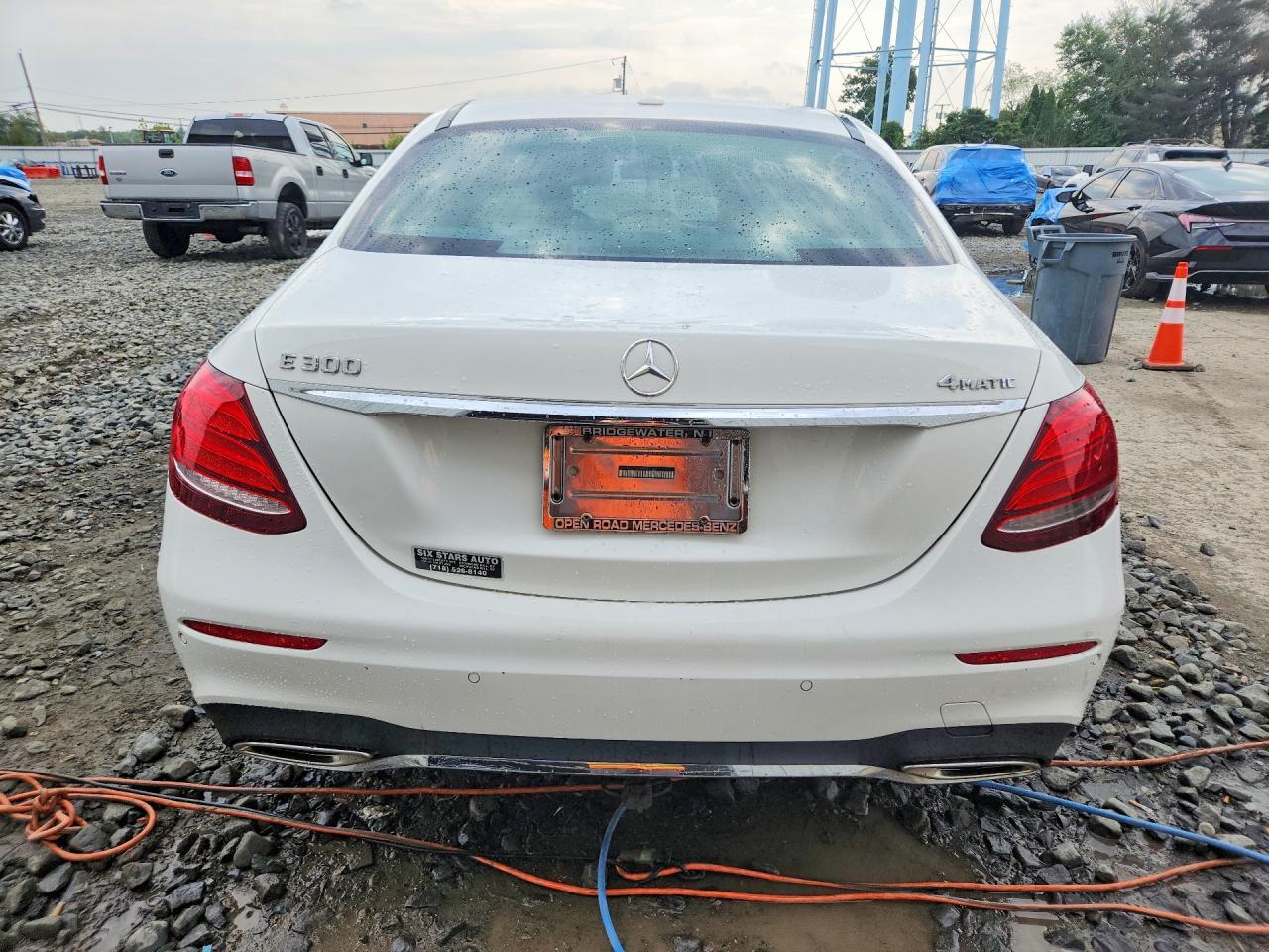 2017 Mercedes-Benz E 300 4Matic - Image 6