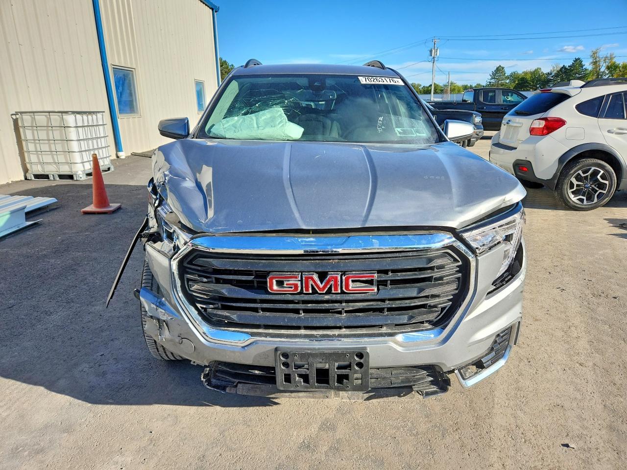2024 GMC Terrain Sle - Image 5