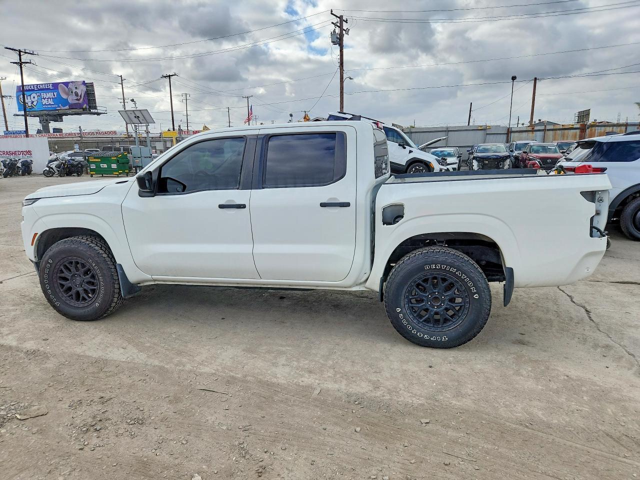 2023 Nissan Frontier S - Фото 2
