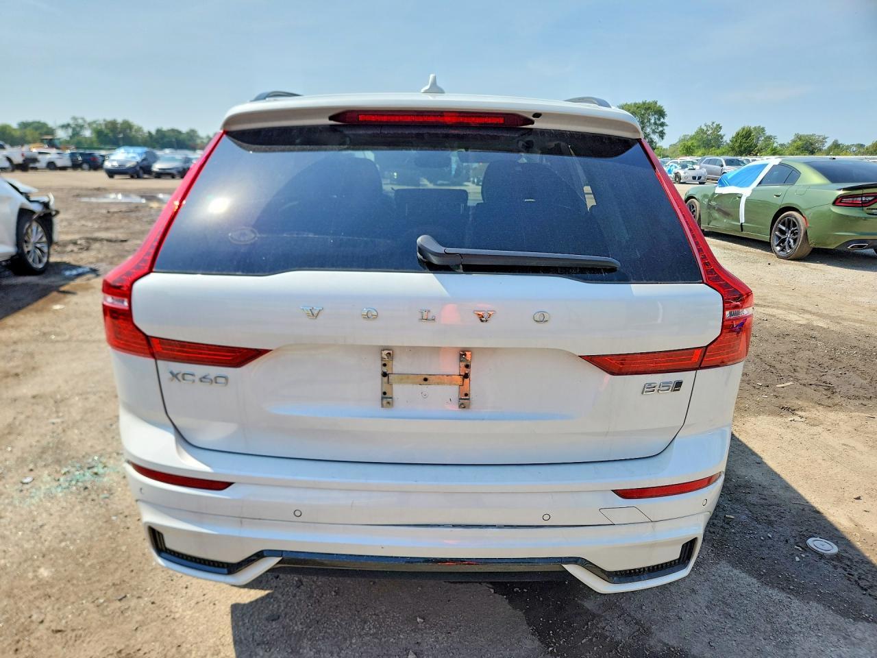 2025 Volvo Xc60 Core - Фото 6
