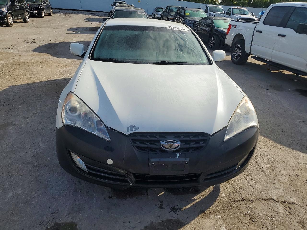 2012 Hyundai Genesis Coupe 3.8 R-Spec - Фото 5