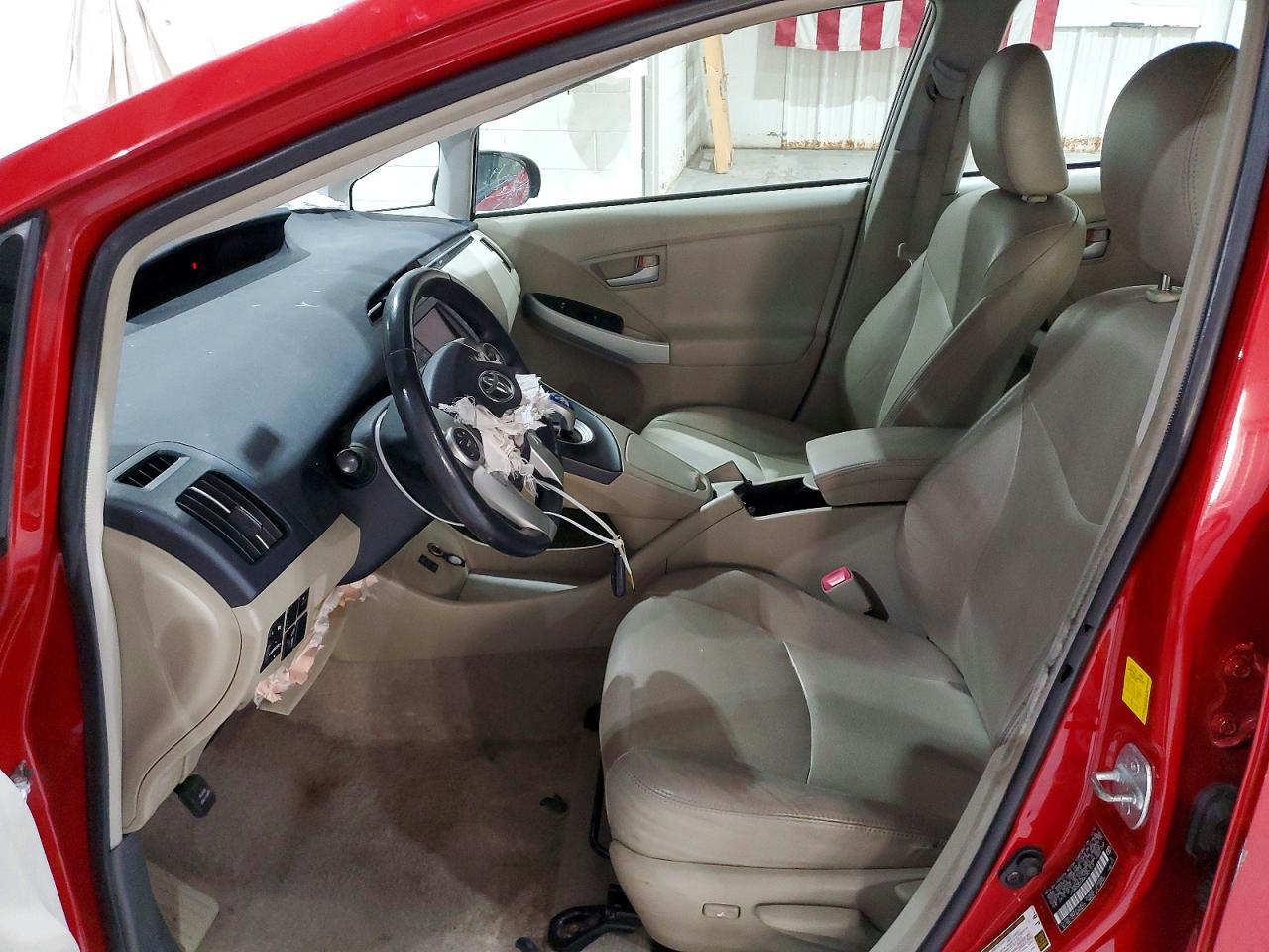 2010 Toyota Prius Iv - Image 7
