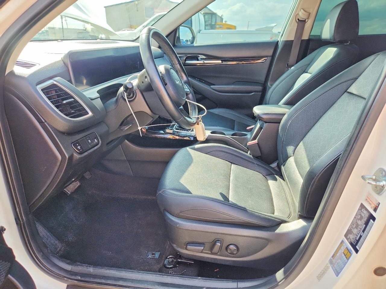 2024 Kia Seltos Ex - Image 7