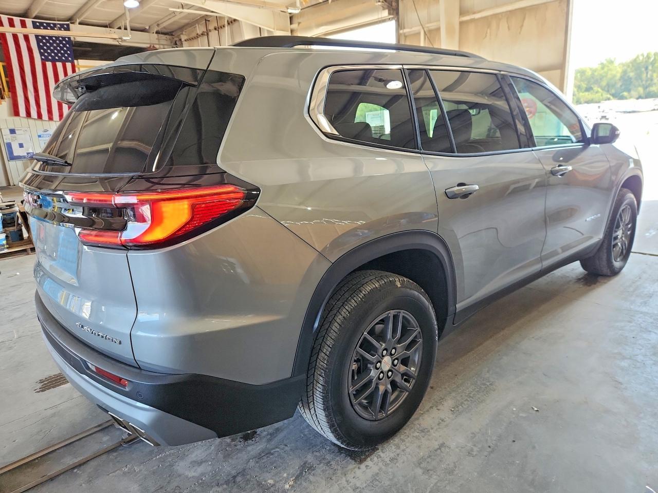 2026 GMC Acadia Elevation - Image 3