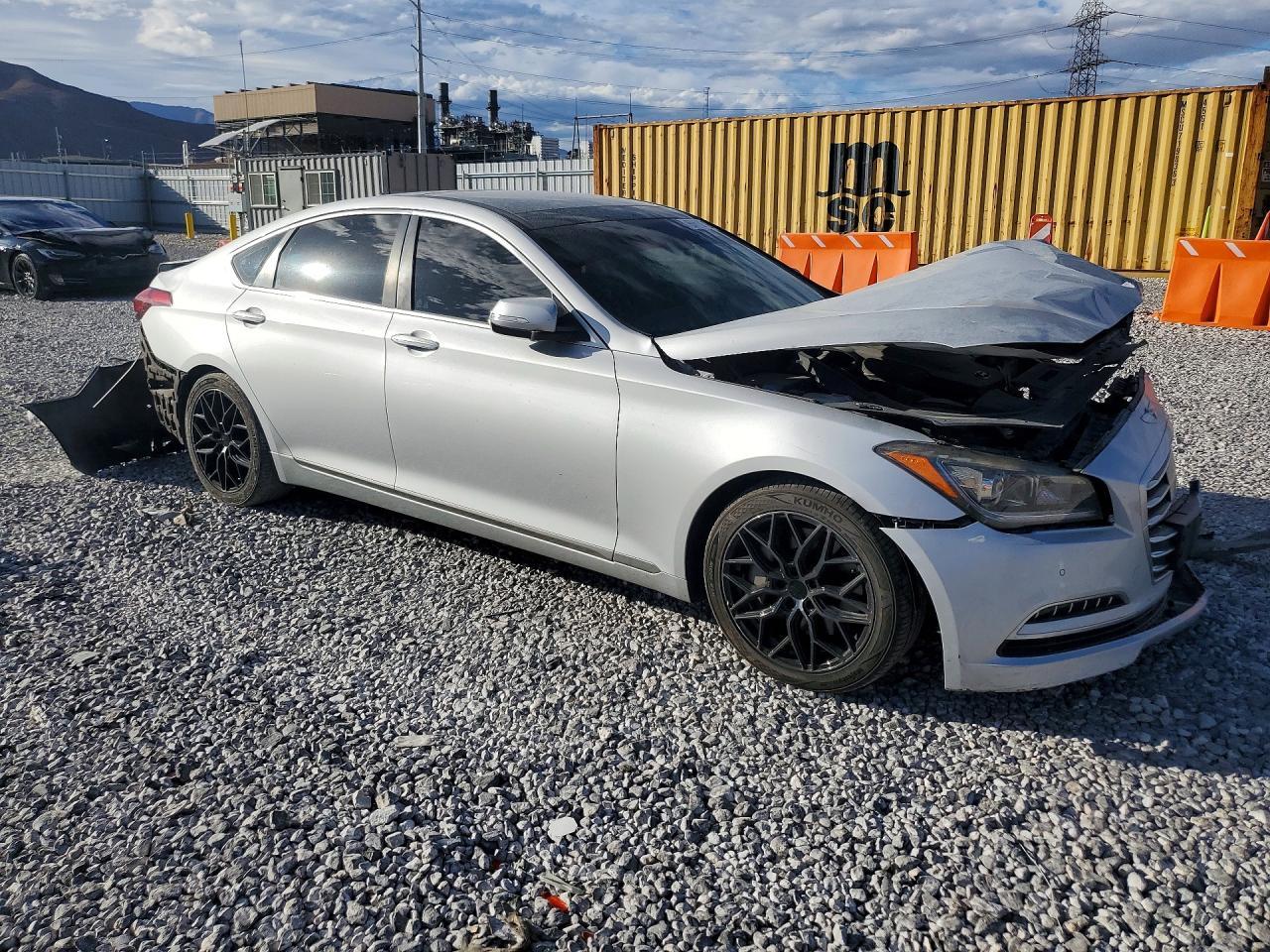 2015 Hyundai Genesis 3.8L - Image 4