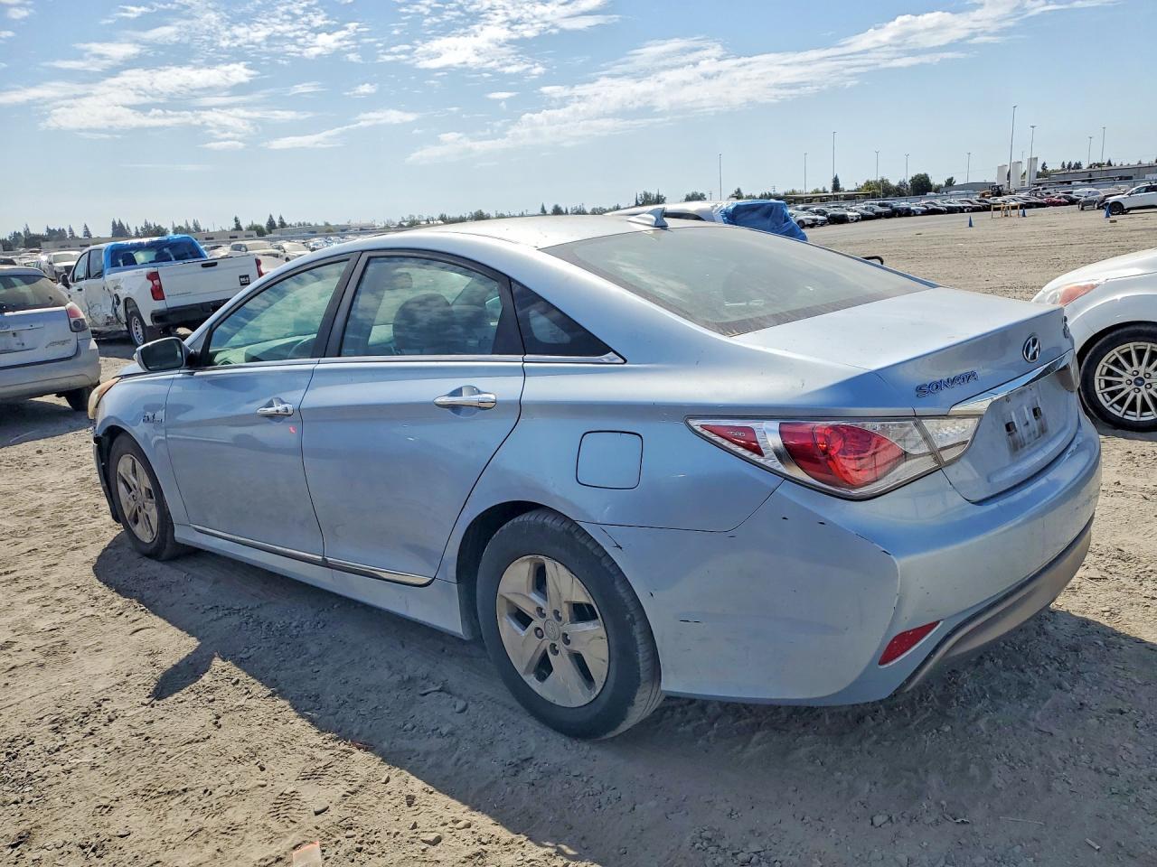 2012 Hyundai Sonata Hybrid - Фото 2
