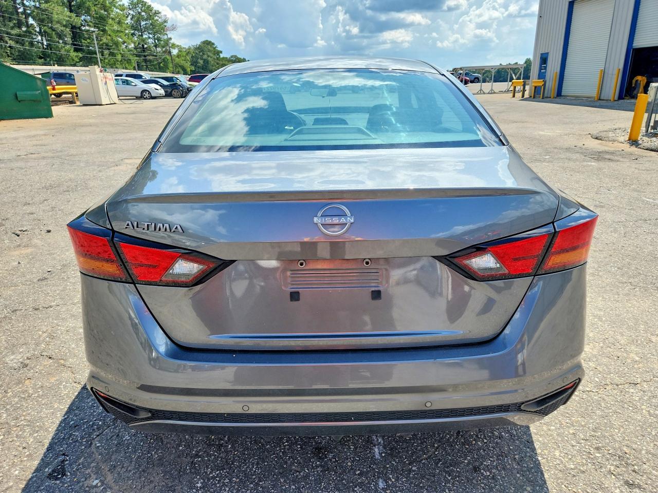2023 Nissan Altima S - Фото 6