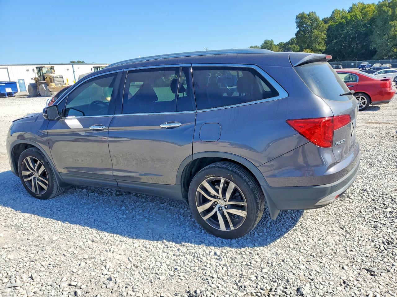 2018 Honda Pilot Touring - Фото 2